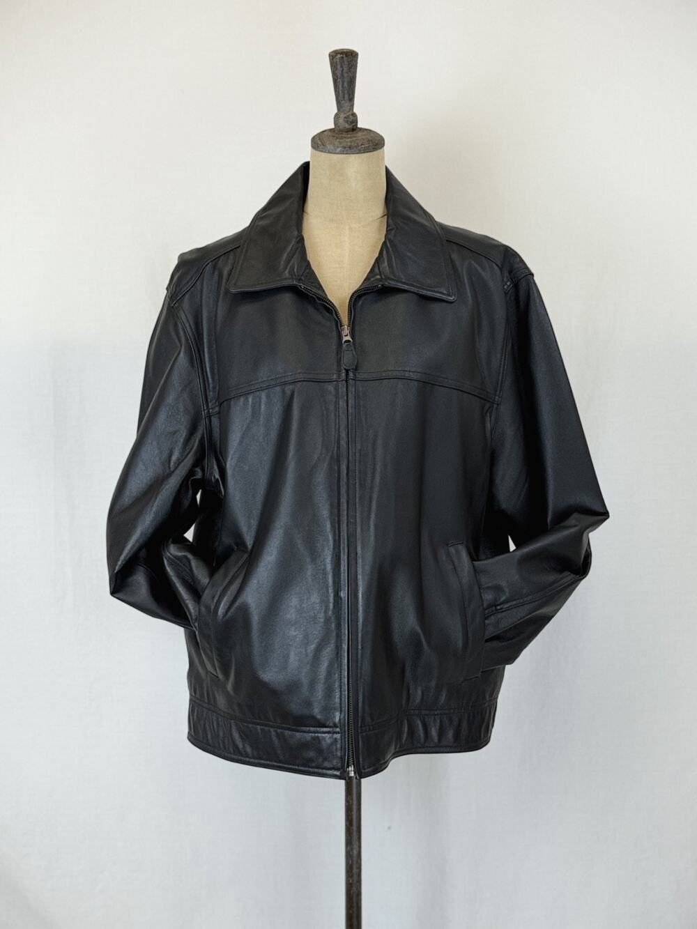 Vintage Y2K St. John's Bay Collared Leather Bomber Zip Up Jacket Men's LG #0344